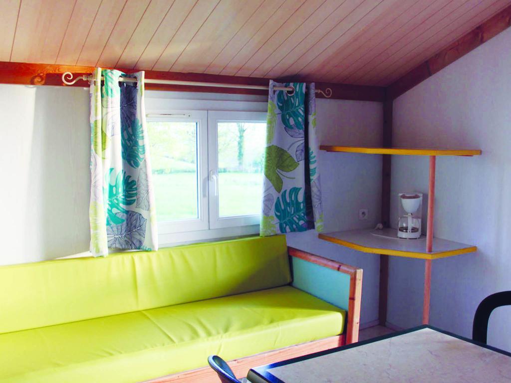 Camping Des Papillons Lalizolle Zewnętrze zdjęcie