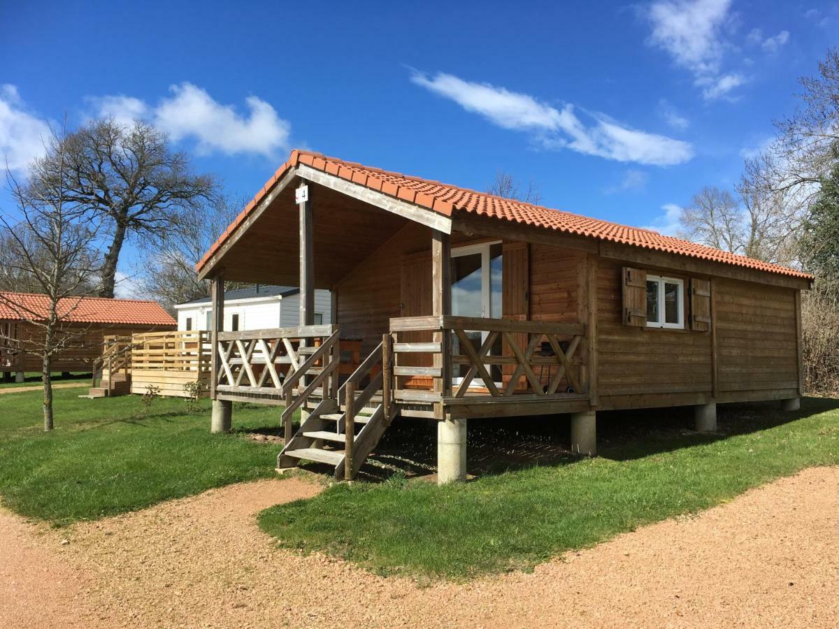 Camping Des Papillons Lalizolle Zewnętrze zdjęcie